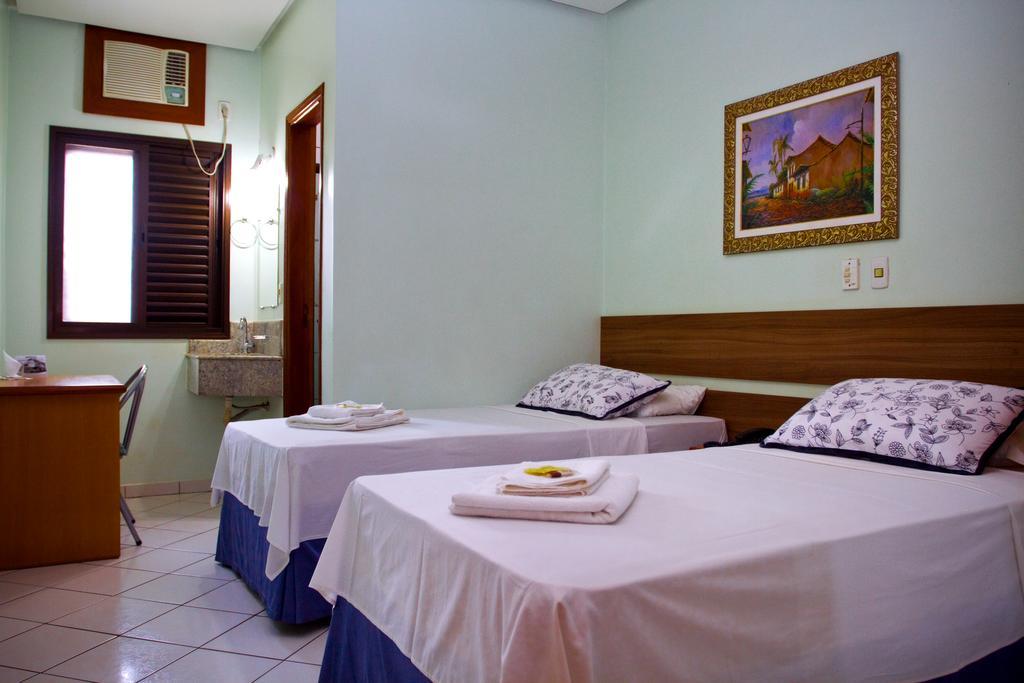 Agapito Inn Hotel Sertaozinho Ngoại thất bức ảnh