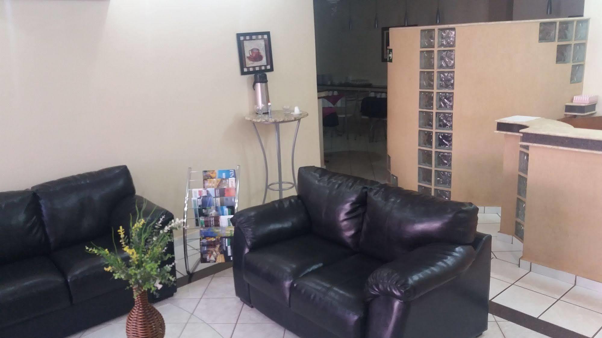 Agapito Inn Hotel Sertaozinho Ngoại thất bức ảnh